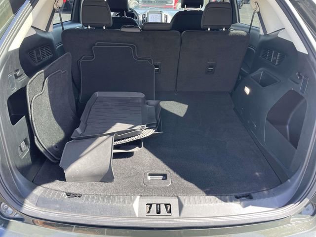 Certified 2022 Ford Edge SE w/ Black Appearance Package image 30