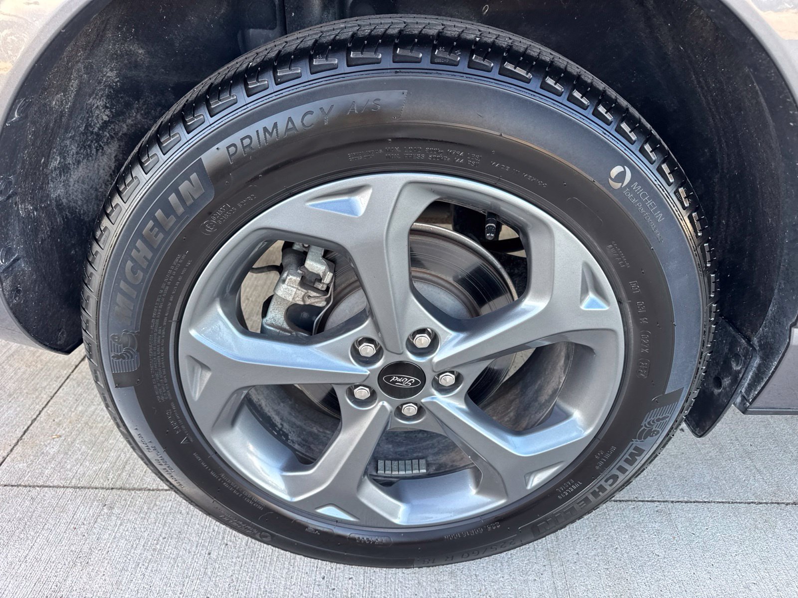 Certified 2024 Ford Escape ST-Line w/ Tech Pack #1 AWD/4WD image 19