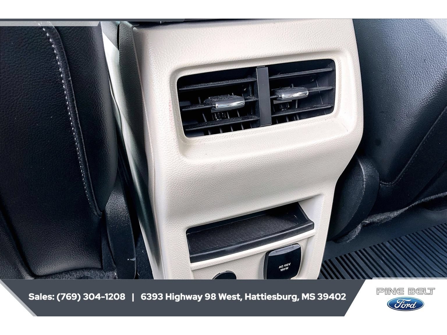 Certified 2023 Ford Edge Titanium AWD/4WD image 25