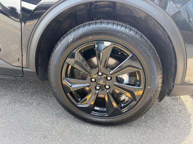 Certified 2025 Ford Escape Platinum AWD/4WD image 10