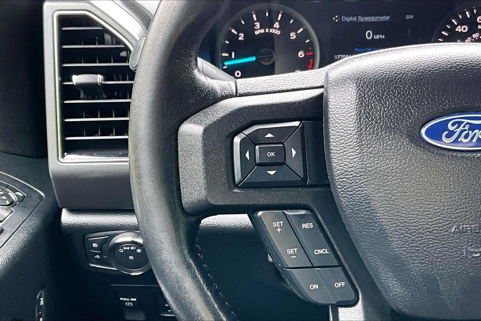 Certified 2019 Ford F150 XLT w/ Equipment Group 302A Luxury AWD/4WD image 17