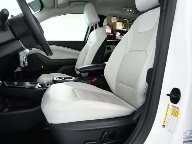 Certified 2025 Ford Mustang Mach-E Premium AWD/4WD image 13