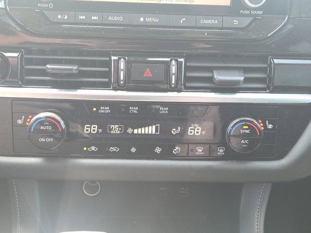 Used 2025 Nissan Pathfinder SV FWD image 32