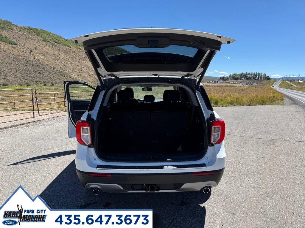 Certified 2022 Ford Explorer Limited w/ Equipment Group 301A AWD/4WD image 31