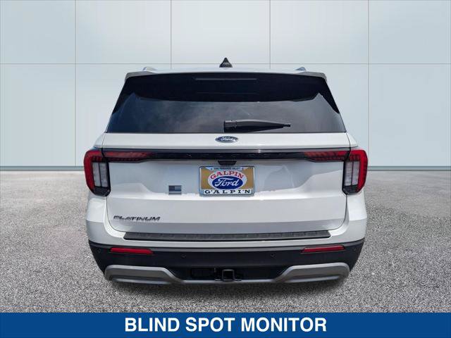 Certified 2025 Ford Explorer Platinum RWD image 3