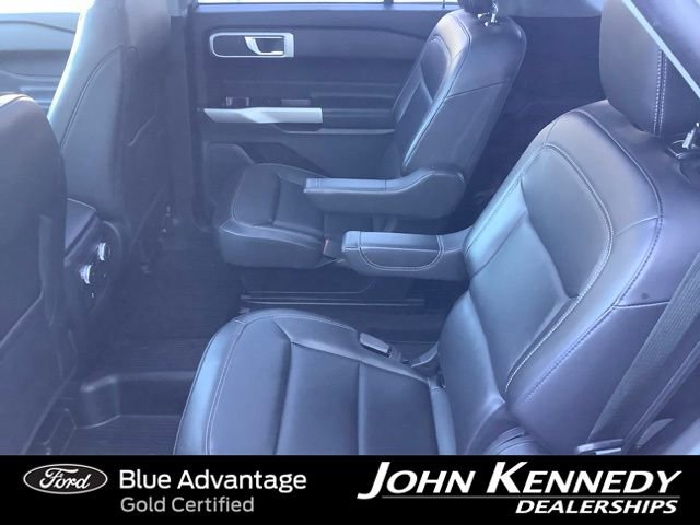 Certified 2022 Ford Explorer XLT w/ Equipment Group 202A AWD/4WD image 22