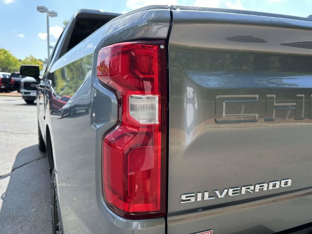 Used 2022 Chevrolet Silverado 1500 LT Trail Boss w/ Bed Protection Package AWD/4WD image 14