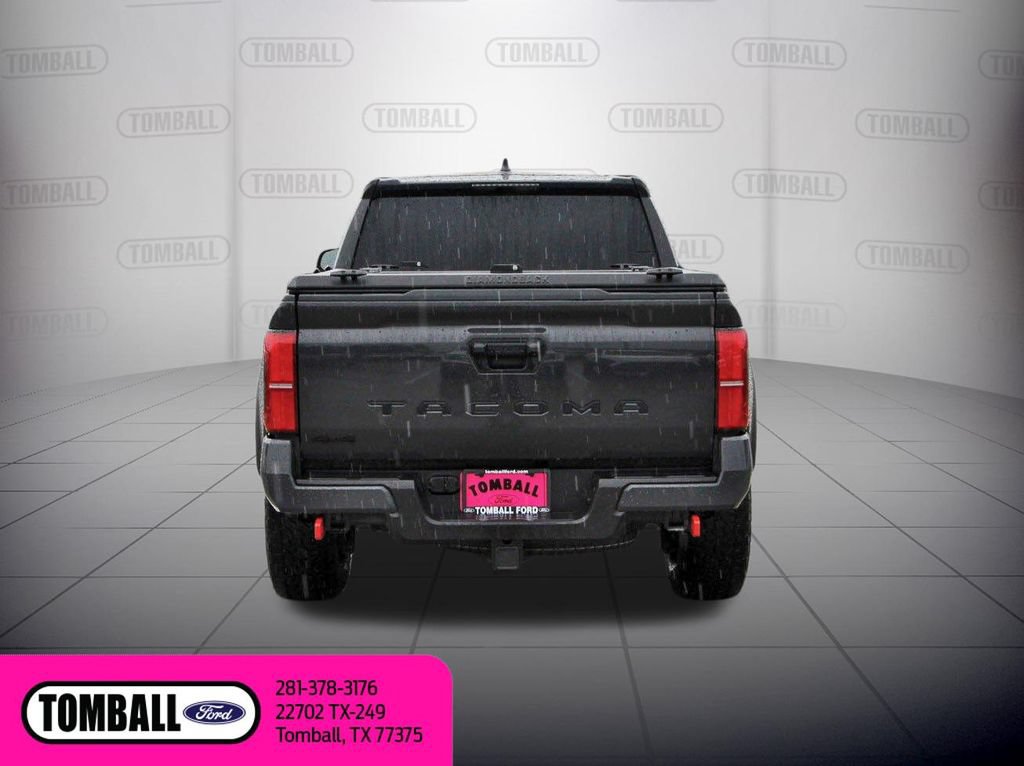 Used 2025 Toyota Tacoma TRD Off-Road AWD/4WD image 7