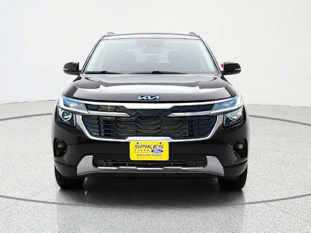 Used 2024 Kia Seltos S AWD/4WD image 2