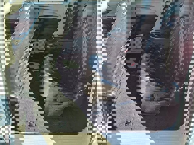 Used 2024 Chrysler Pacifica Touring-L image 10