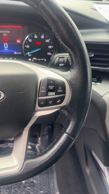 Certified 2023 Ford Explorer XLT w/ Equipment Group 202A image 11