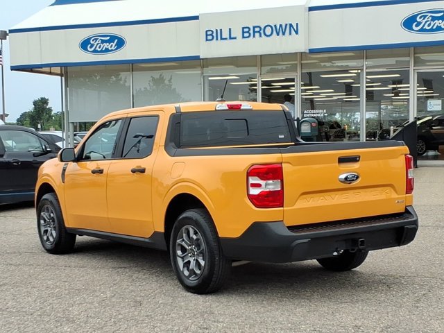 Certified 2022 Ford Maverick XLT w/ Equipment Group 300A Standard AWD/4WD image 2