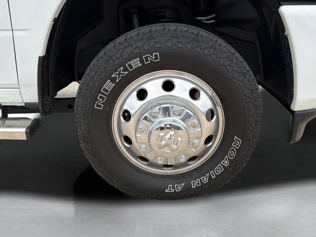 Used 2024 RAM 3500 Laramie w/ Safety Group AWD/4WD image 9