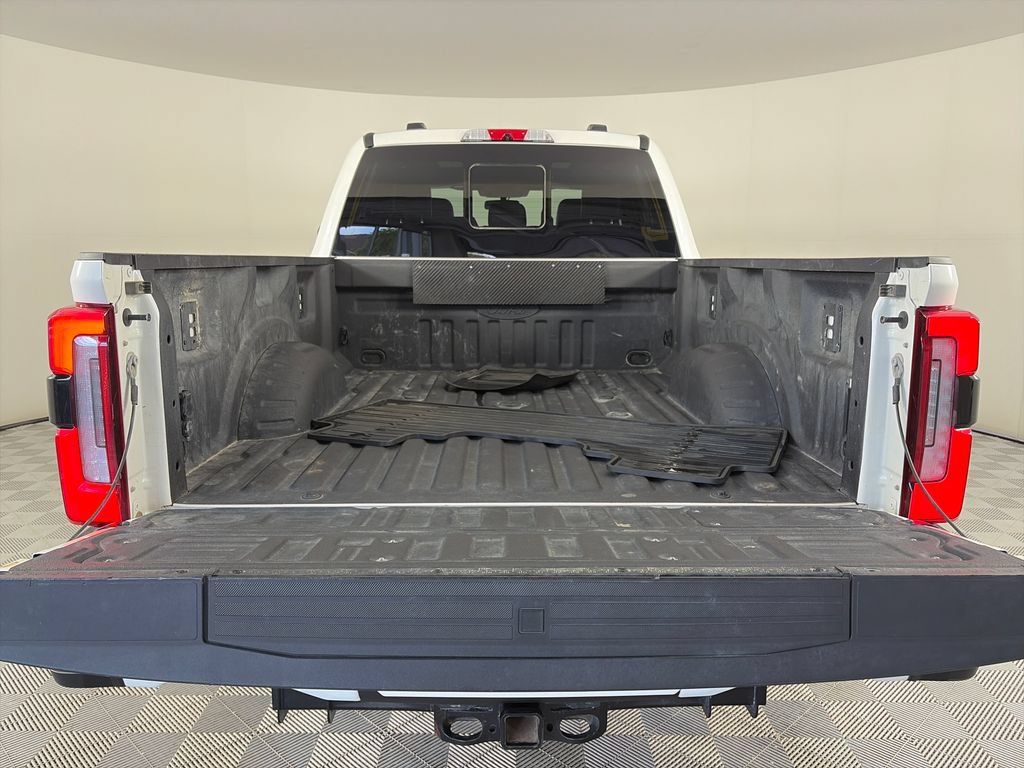 Certified 2025 Ford F250 Platinum AWD/4WD image 28