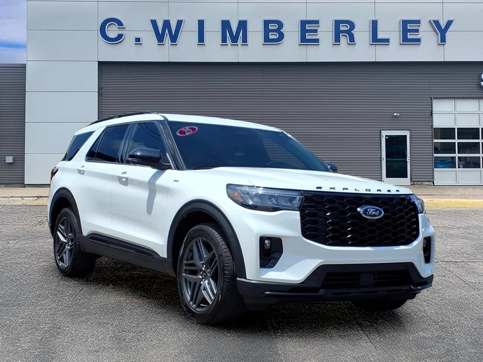 Certified 2025 Ford Explorer ST-Line w/ ST-Line Street Pack AWD/4WD image 1