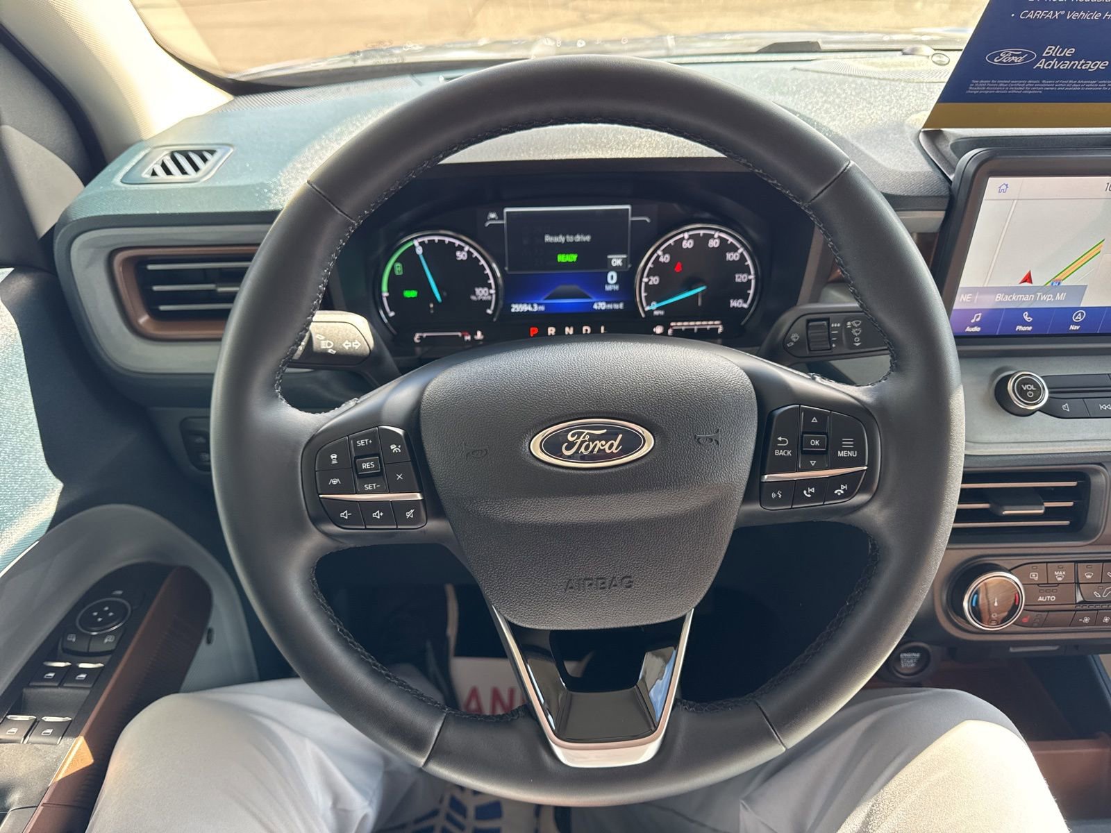 Certified 2024 Ford Maverick Lariat FWD image 30