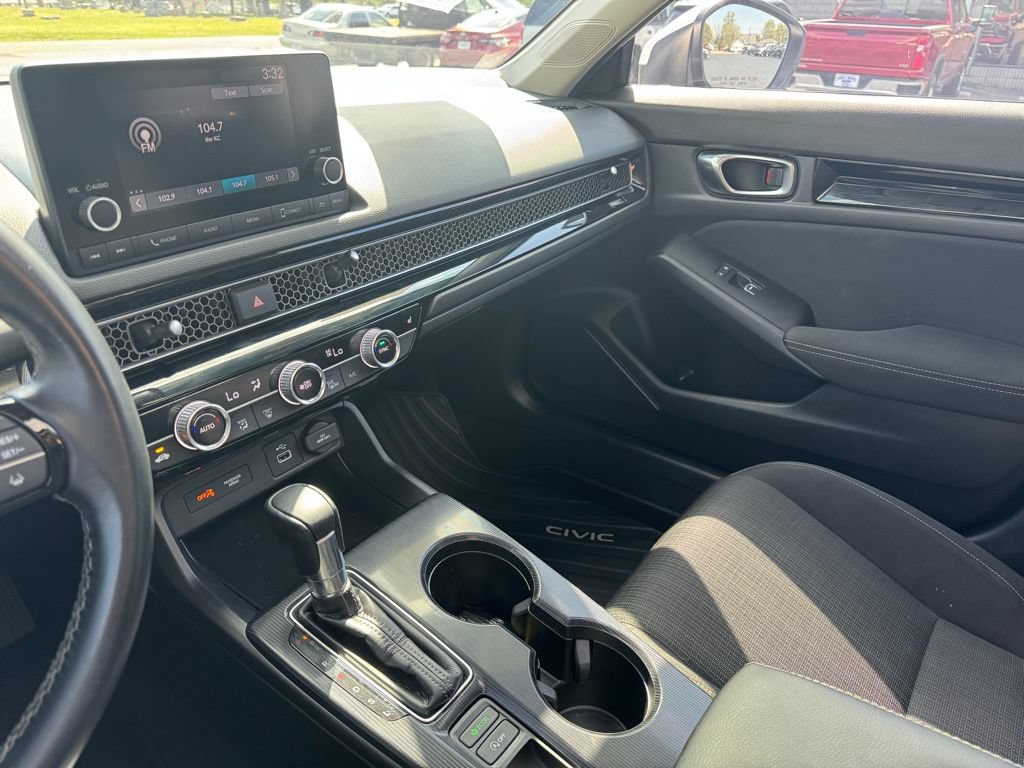 Used 2022 Honda Civic EX image 14
