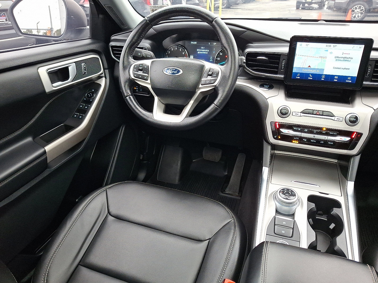 Certified 2023 Ford Explorer XLT w/ Equipment Group 202A image 14