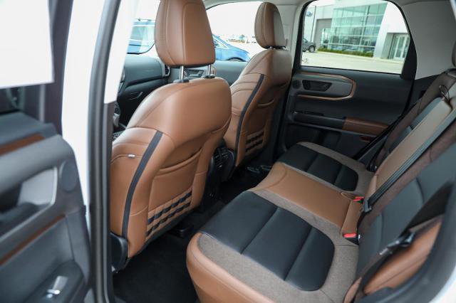 Certified 2025 Ford Bronco Sport Outer Banks w/ Outer Banks Tech Package+ AWD/4WD image 26