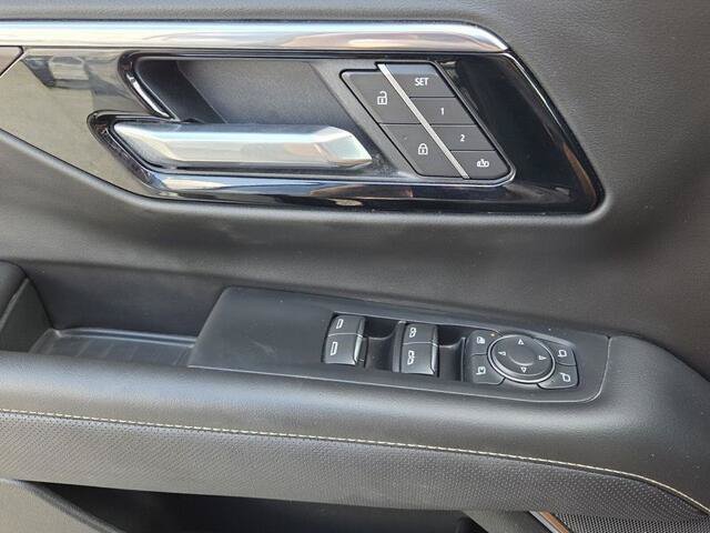 Used 2026 Chevrolet Tahoe Premier RWD image 31