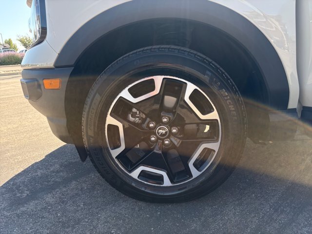 Certified 2024 Ford Bronco Sport Outer Banks AWD/4WD image 23