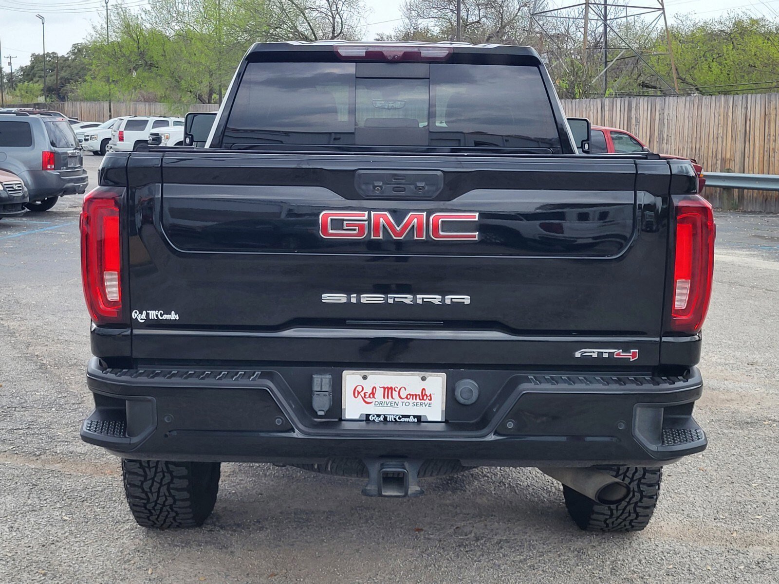 Used 2021 GMC Sierra 2500 AT4 w/ AT4 Premium Plus Package image 4