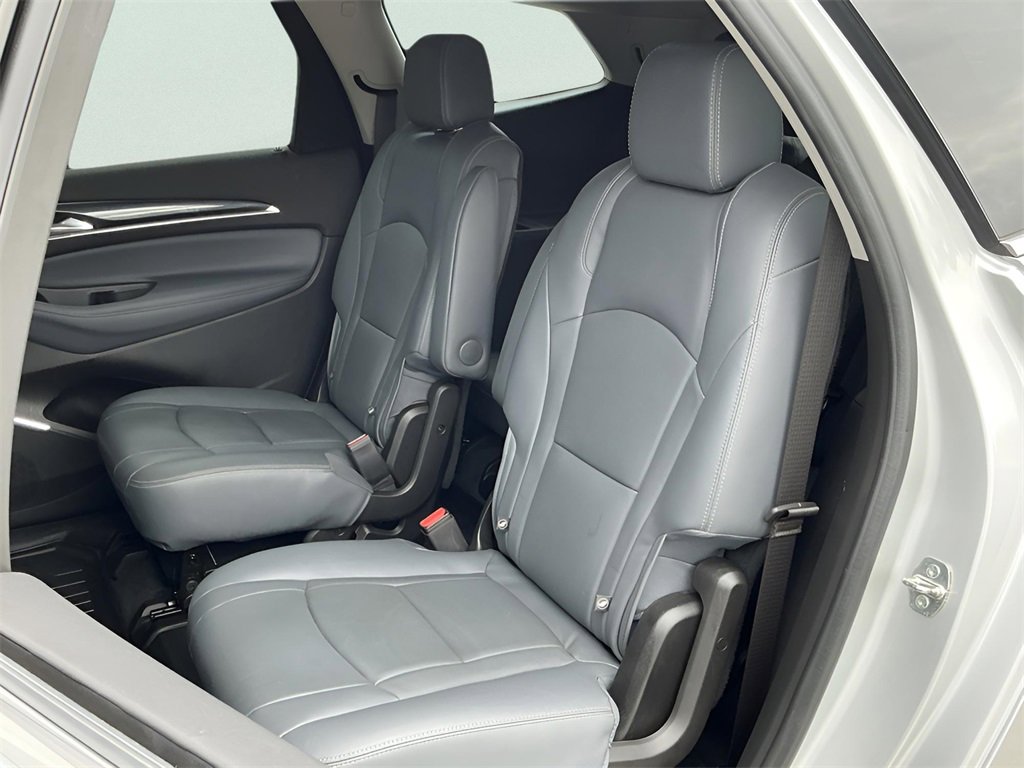 Used 2021 Buick Enclave Essence w/ Sport Touring Edition image 27