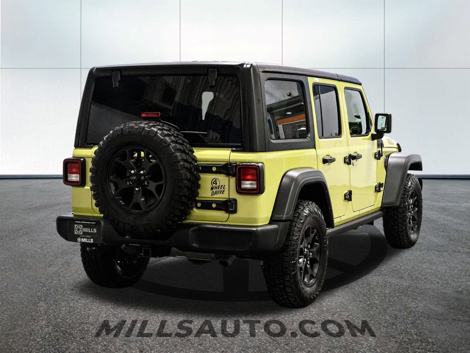 Used 2023 Jeep Wrangler Willys image 5