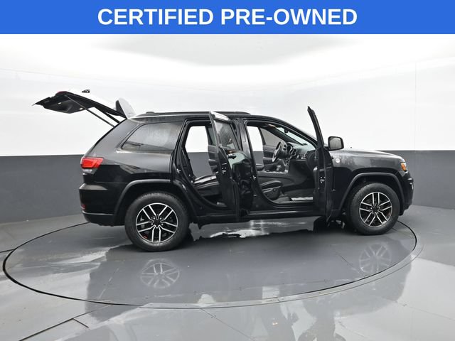 Used 2020 Jeep Grand Cherokee Trailhawk AWD/4WD image 32