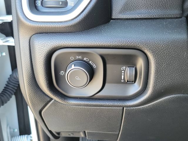 Used 2022 RAM 2500 Big Horn AWD/4WD image 22
