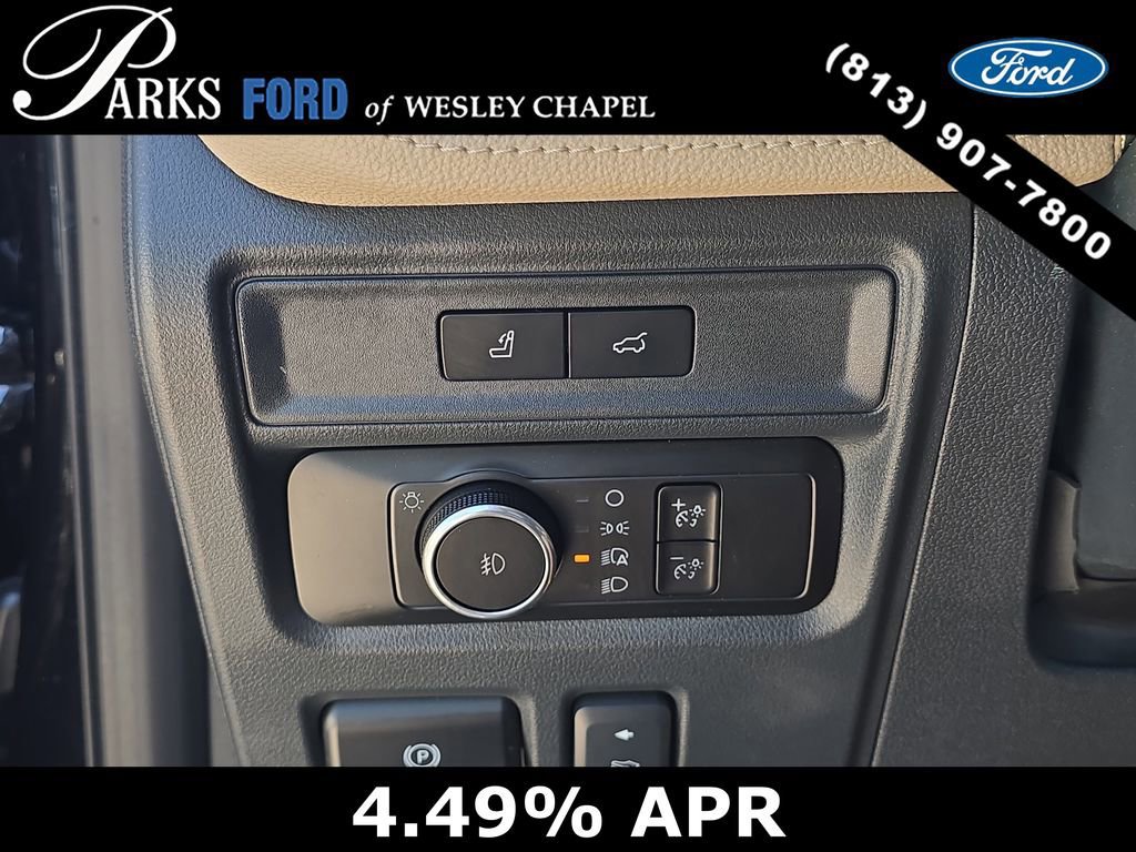 Certified 2023 Ford Expedition Limited image 32