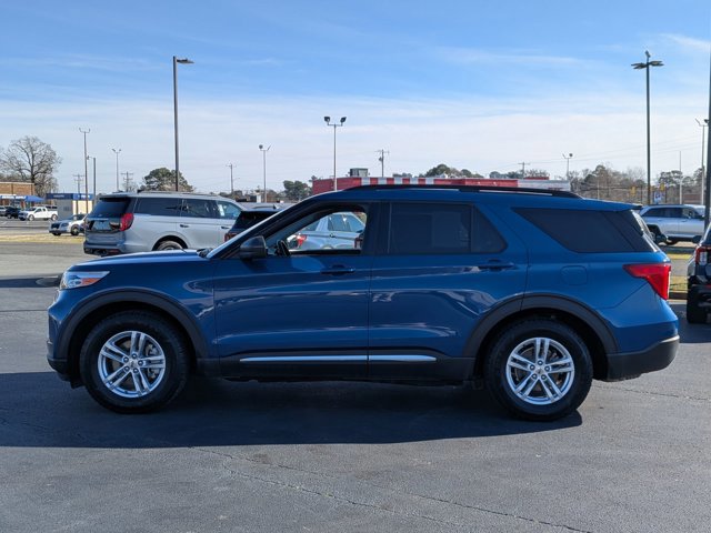 Certified 2020 Ford Explorer XLT w/ Equipment Group 202A image 2