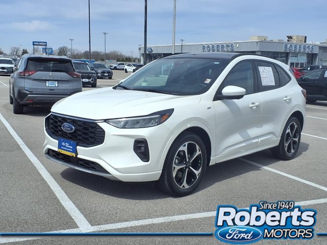 Certified 2023 Ford Escape ST-Line Select w/ Tech Pack #2