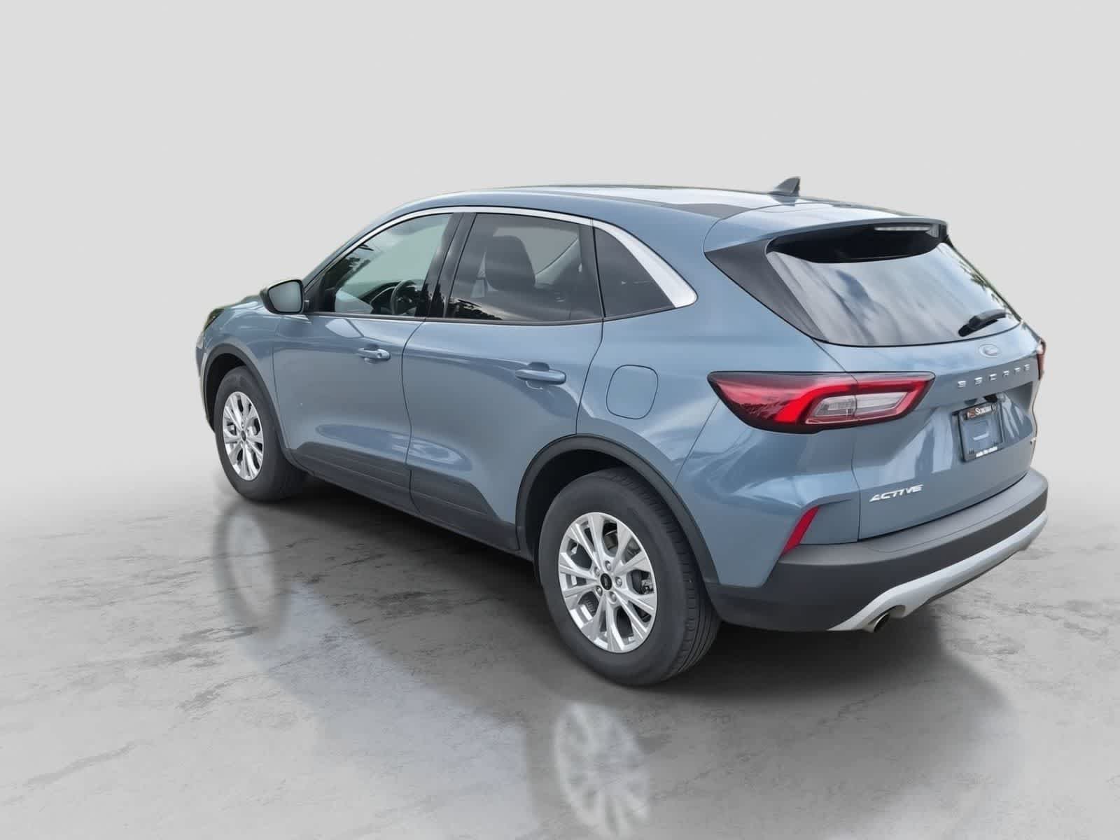 Certified 2023 Ford Escape Active AWD/4WD image 6