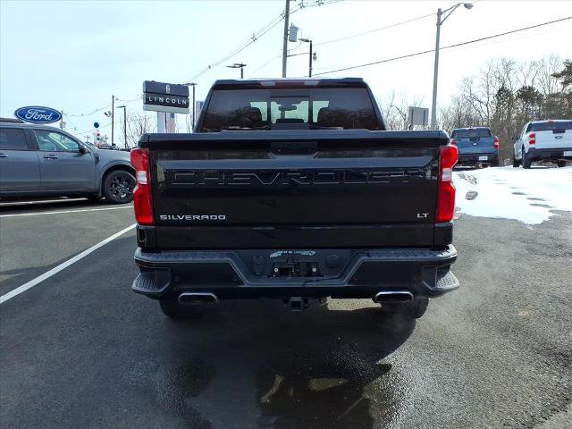 Used 2021 Chevrolet Silverado 1500 LT Trail Boss w/ Convenience Package II image 4