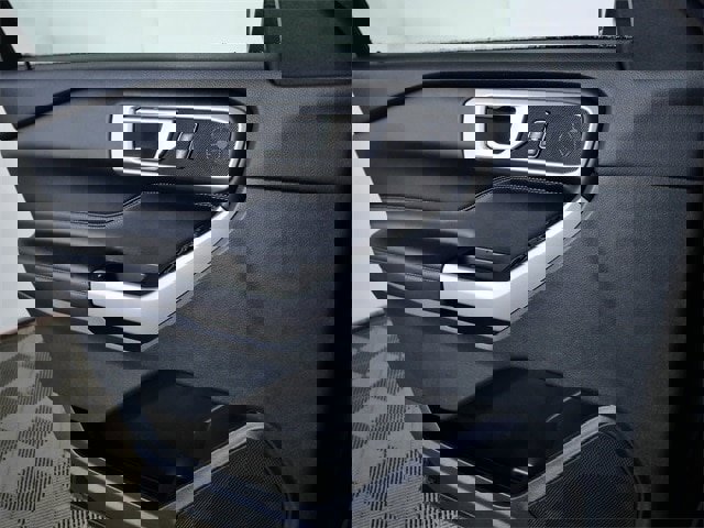 Certified 2023 Ford Explorer XLT w/ Equipment Group 202A image 24