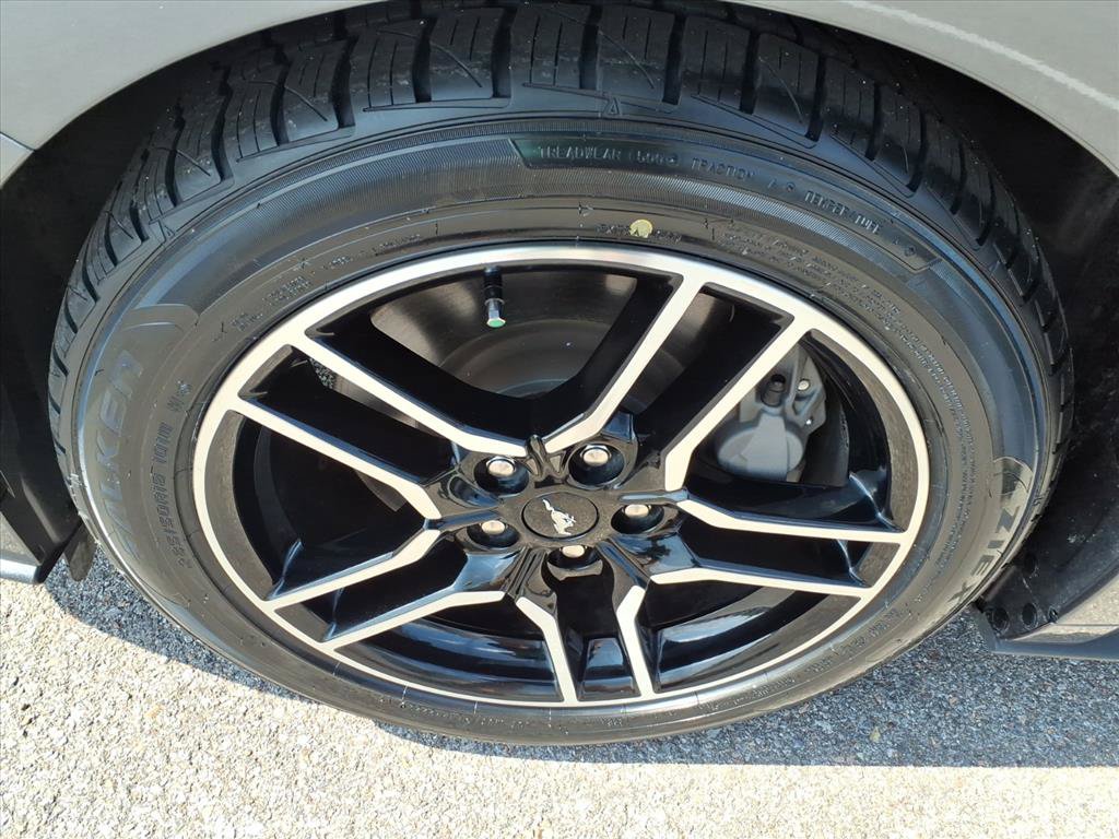 Certified 2021 Ford Mustang GT RWD image 4