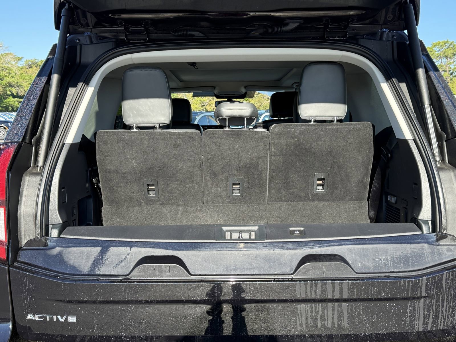 Certified 2025 Ford Expedition Active image 9