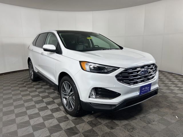 Certified 2024 Ford Edge Titanium image 5