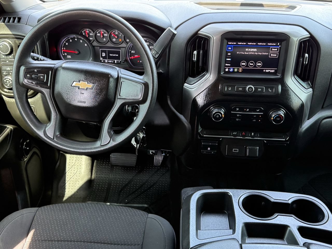 Used 2020 Chevrolet Silverado 2500 Custom w/ Custom Value Package AWD/4WD image 11