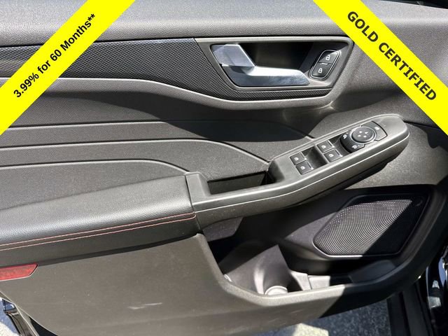 Certified 2024 Ford Escape ST-Line Select AWD/4WD image 10