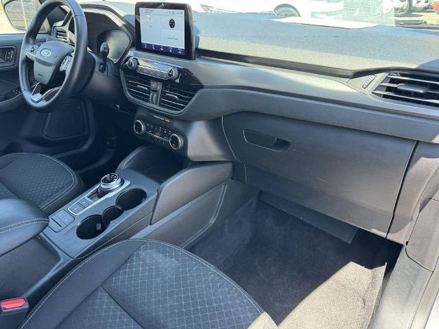 Certified 2024 Ford Escape Active AWD/4WD image 9