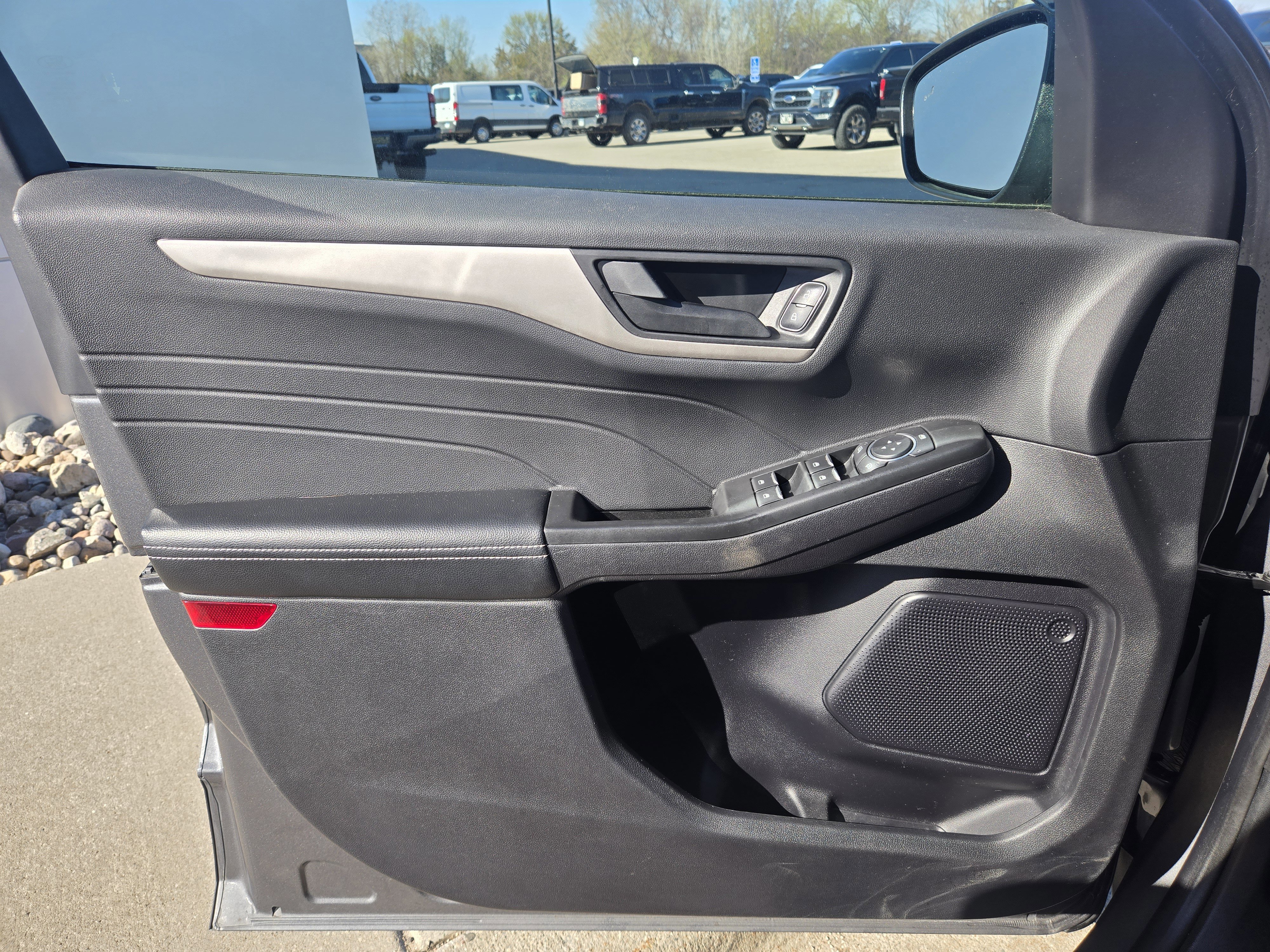 Certified 2022 Ford Escape SE w/ Convenience Package image 21