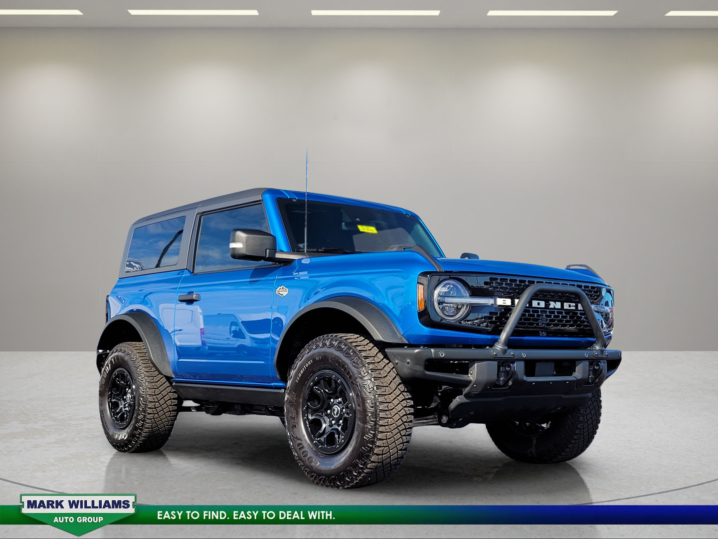 Certified 2023 Ford Bronco Wildtrak AWD/4WD image 1