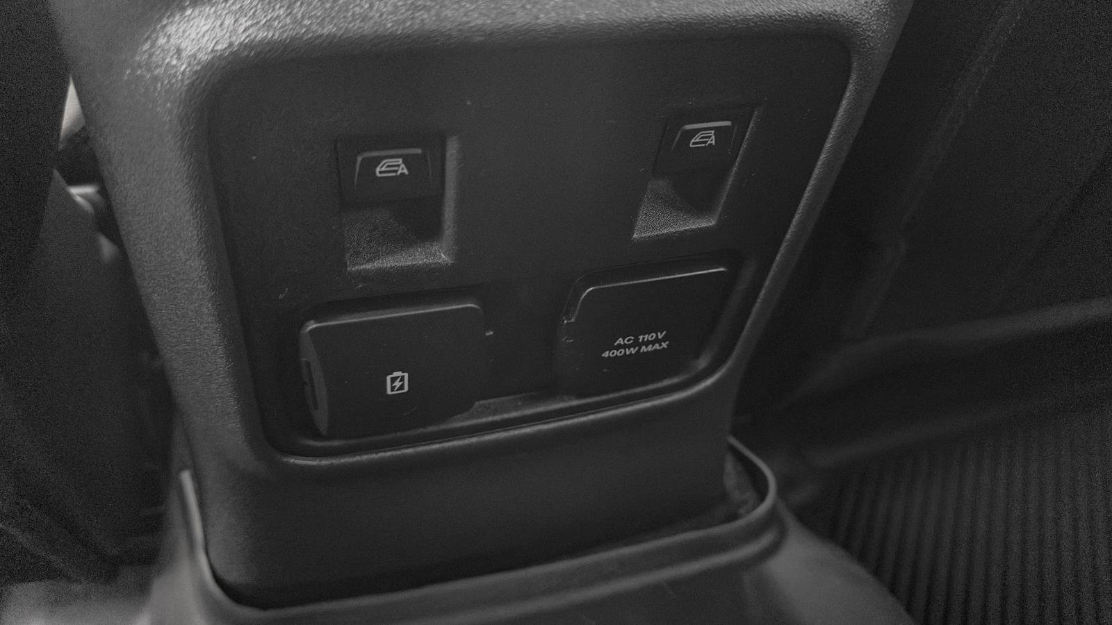 Certified 2023 Ford Bronco Wildtrak image 11