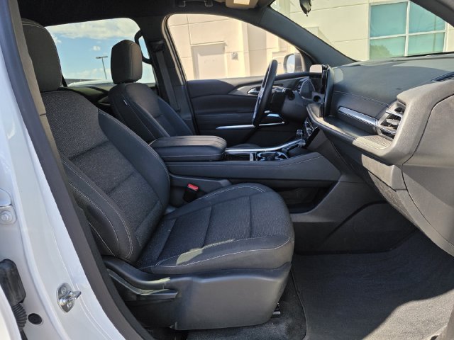 Used 2024 Chevrolet Traverse LS FWD image 29