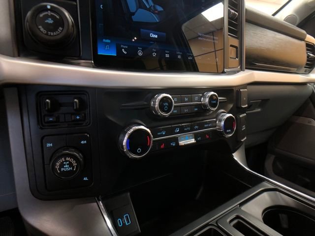 Certified 2021 Ford F150 XLT w/ Equipment Group 302A High image 18