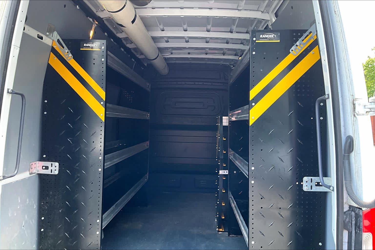 Used 2023 Mercedes-Benz Sprinter 2500 image 30