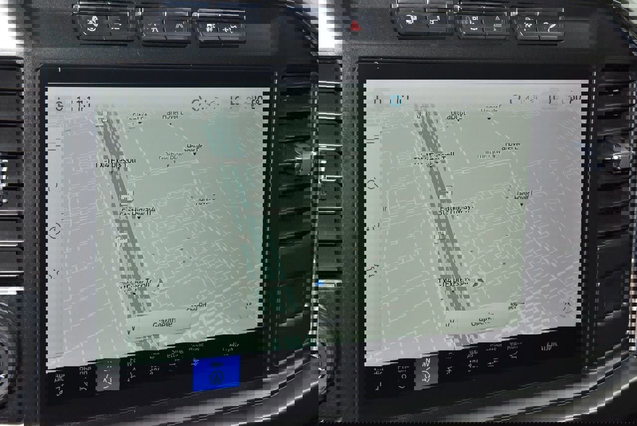 Certified 2023 Ford F250 Lariat w/ Lariat Ultimate Package AWD/4WD image 28