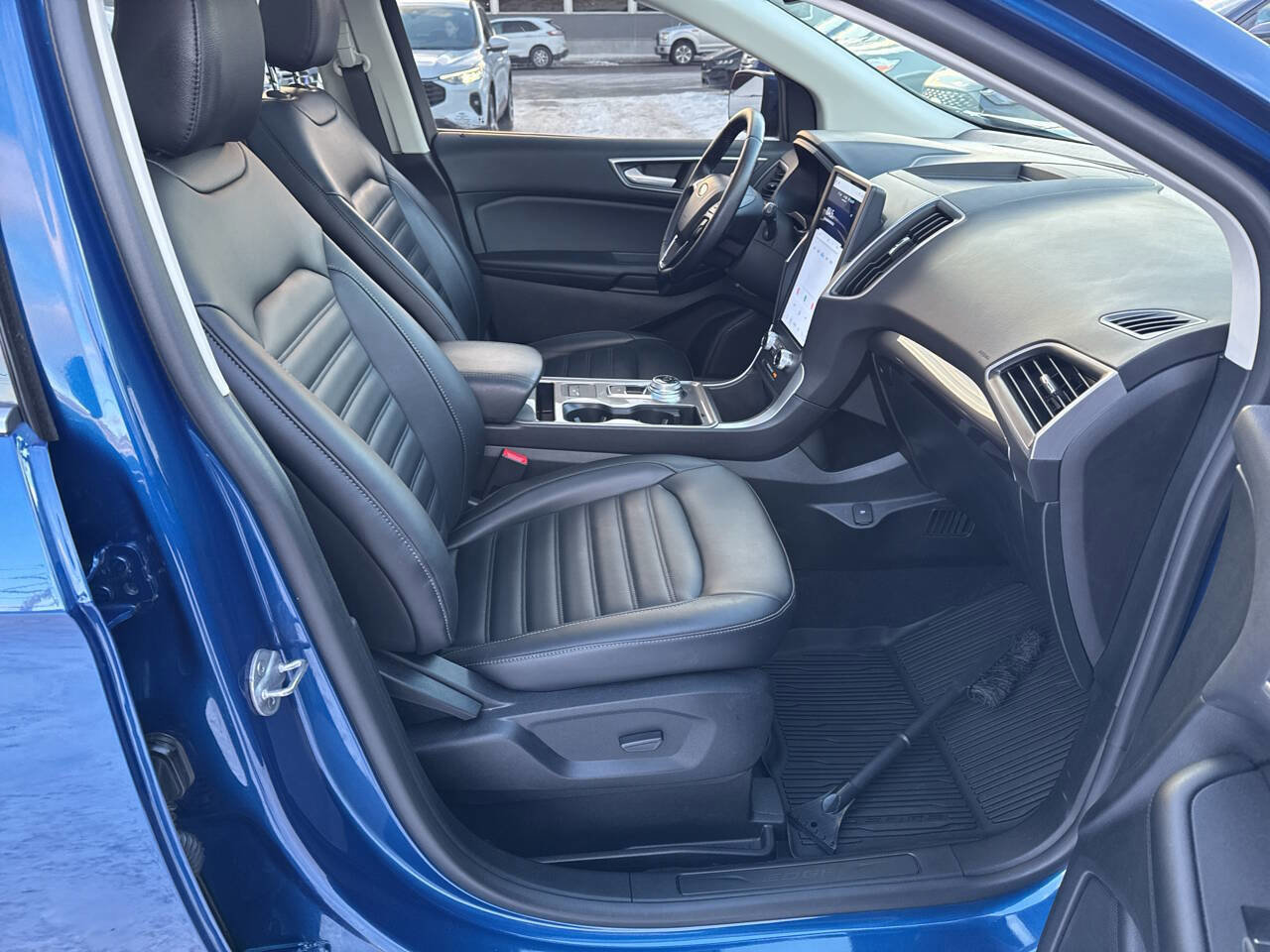 Certified 2023 Ford Edge SEL w/ Convenience Package image 13